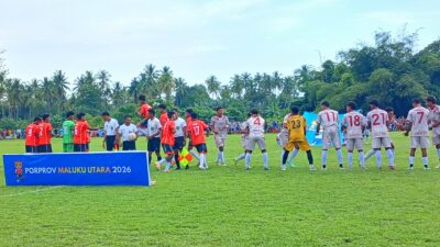 Menuju Semifinal, Delapan Tim Adu Nasib di Hari Terakhir Fase Grup Sepak Bola Porprov Malut