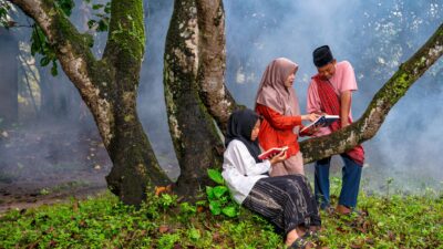 Strategi Menghadapi PHK Massal 2026: Langkah Cerdas untuk Karier dan Keuangan Anda