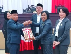 DPRD Halut Sahkan Perda Penataan OPD dalam Rapat Paripurna