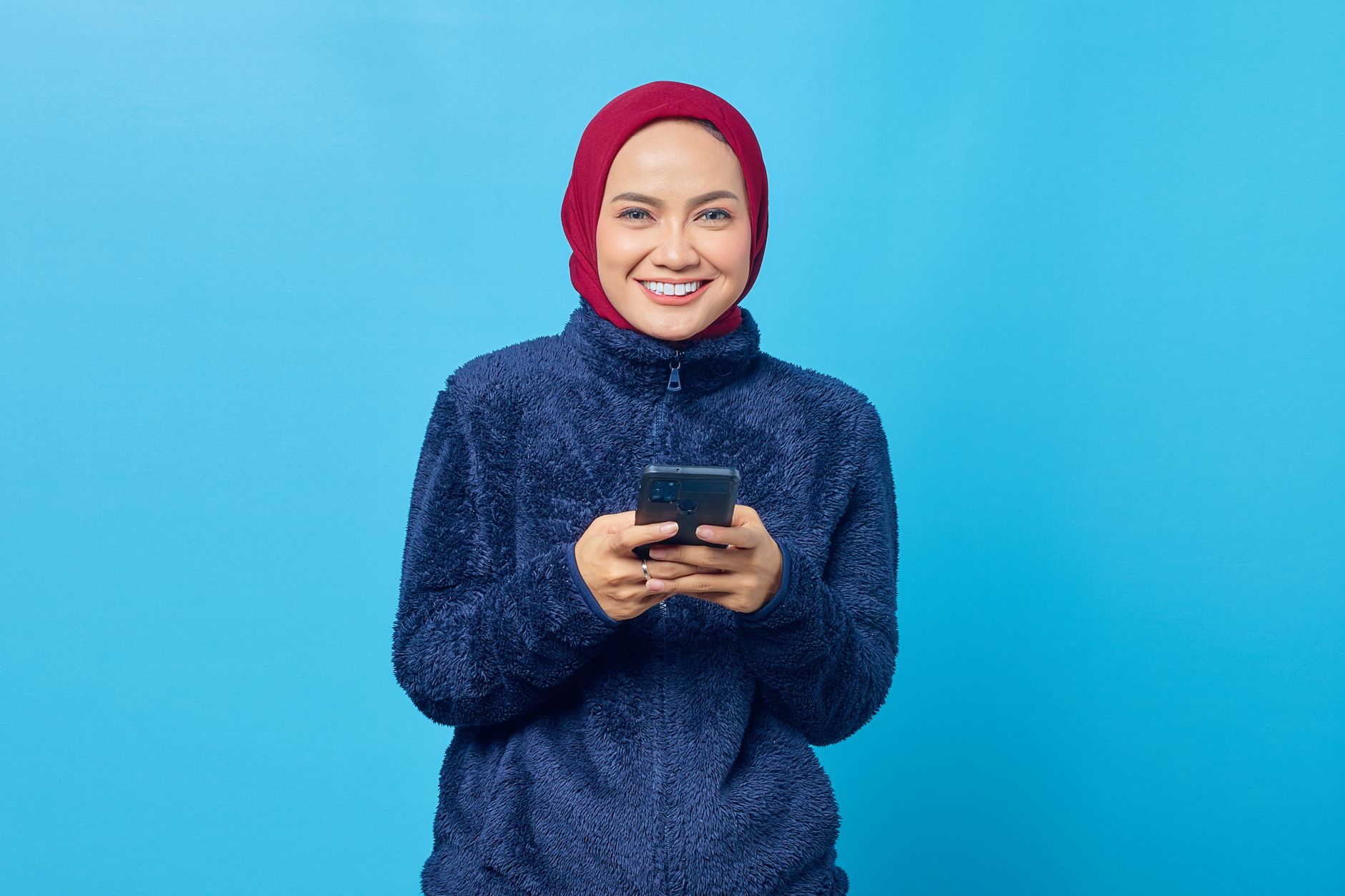Grafik pertumbuhan ekonomi digital Indonesia 2023 menunjukkan peningkatan investasi teknologi dan e‑commerce