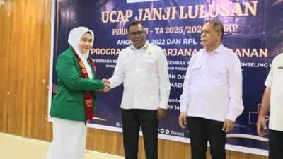 Wabup Kasman Titip Pesan Pengabdian kepada 74 Sarjana Kebidanan Asal Halut